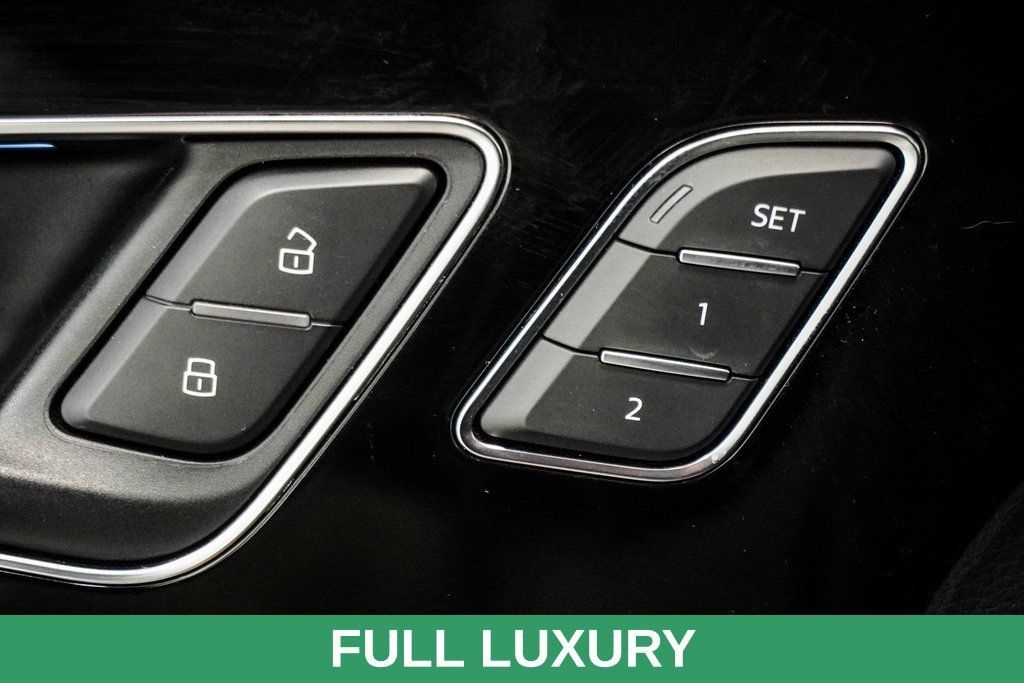 Used 2018 Audi Q7 3.0T Premium Plus w/ Premium Plus Package AWD/4WD image 40