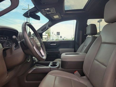 Used 2020 GMC Sierra 1500 SLT w/ SLT Premium Plus Package AWD/4WD image 11