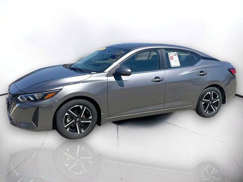 Used 2024 Nissan Sentra SV w/ All-Weather Package FWD image 2