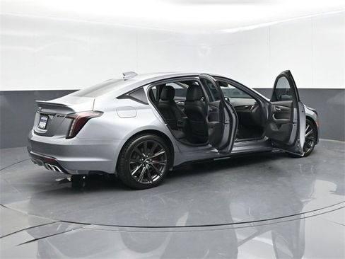 Used 2025 Cadillac CT5 V image 66