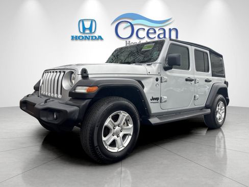 Used 2022 Jeep Wrangler Unlimited Sport S image 1