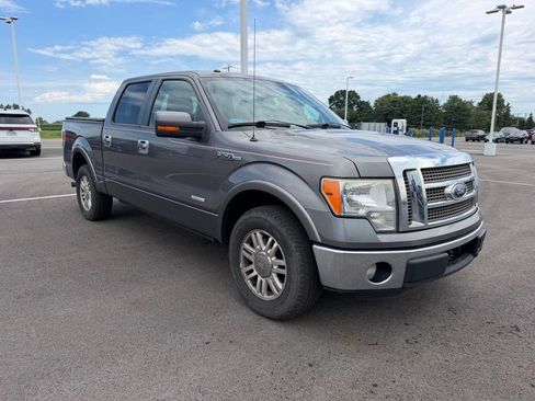 Used 2011 Ford F150 Lariat w/ Lariat Plus Pkg RWD image 3