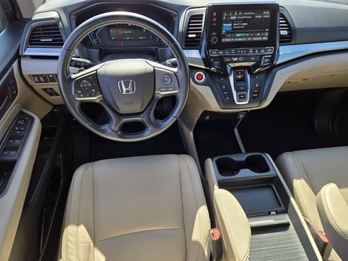 Used 2022 Honda Odyssey EX-L image 13