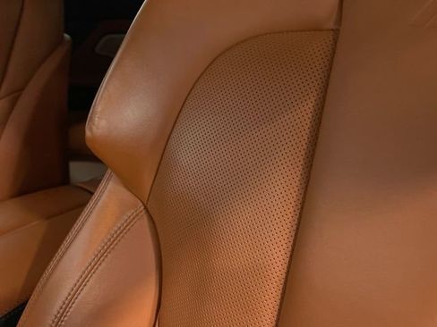 Used 2017 BMW M6 Convertible image 18