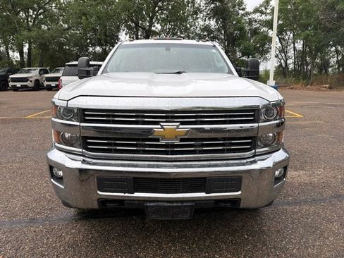 Used 2015 Chevrolet Silverado 2500 LT w/ LT Convenience Package AWD/4WD image 2