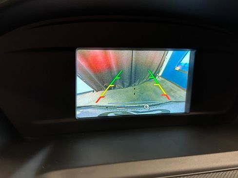 Used 2018 Ford Escape SE FWD image 14