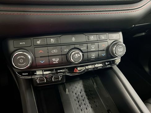 New 2026 Dodge Durango GT AWD/4WD image 13