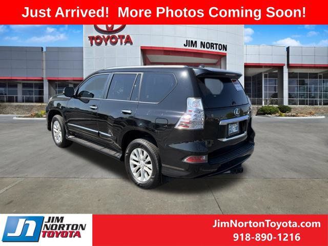 Used 2018 Lexus GX 460 Premium w/ Premium Package AWD/4WD image 5