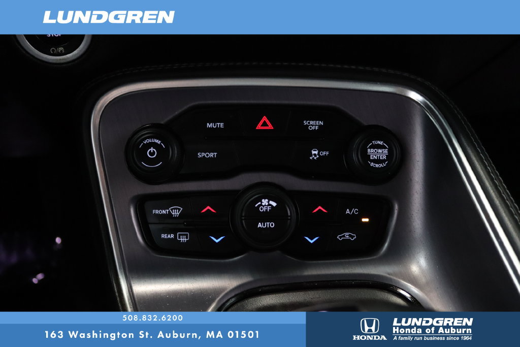 Used 2017 Dodge Challenger SXT RWD image 20