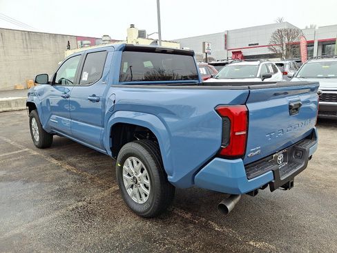 New 2026 Toyota Tacoma SR5 image 3