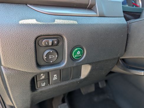 Used 2022 Honda Pilot Special Edition image 28