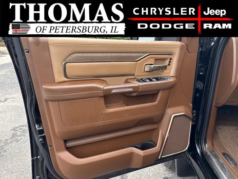 Used 2024 RAM 2500 Limited w/ Safety Group AWD/4WD image 31