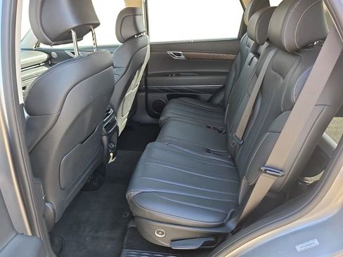 Used 2024 Genesis GV80 2.5T image 30