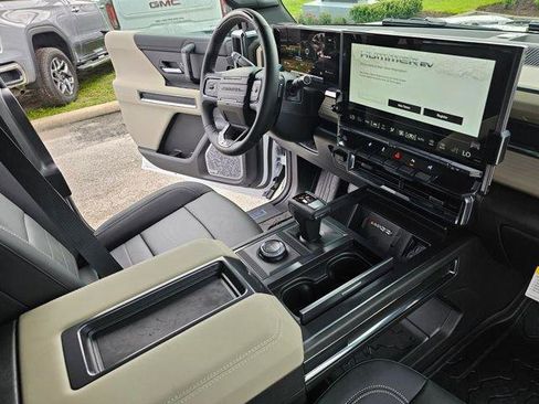 New 2026 GMC Hummer EV 2X image 23