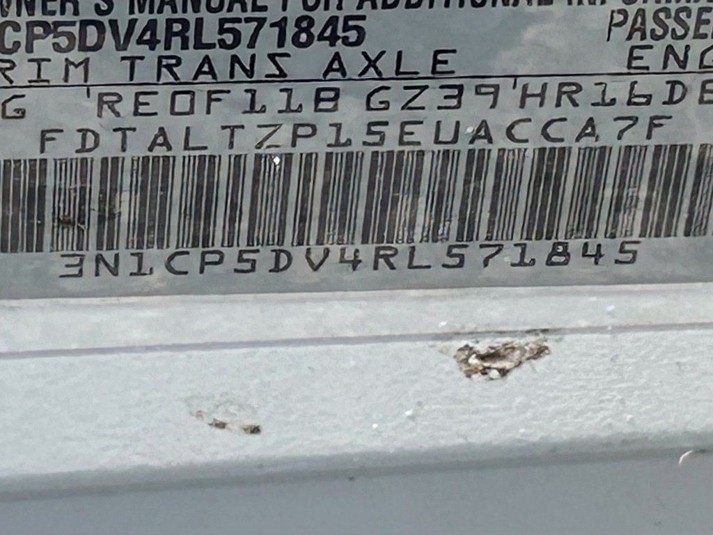 Certified 2024 Nissan Kicks SR w/ SR Premium Package FWD image 51