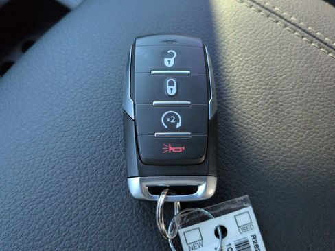 New 2026 RAM 1500 Express image 27