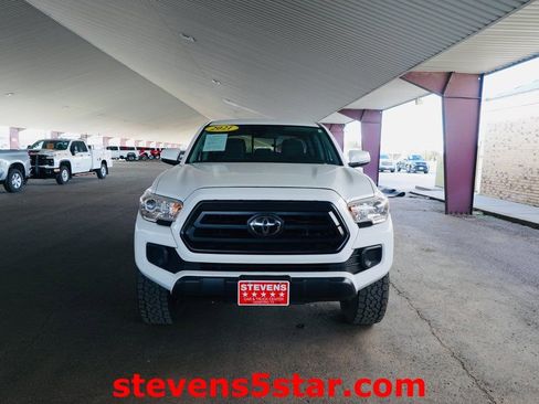 Used 2021 Toyota Tacoma SR image 2