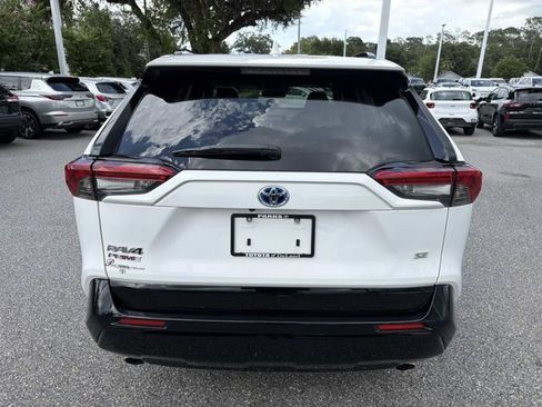 Certified 2024 Toyota RAV4 SE AWD/4WD image 3