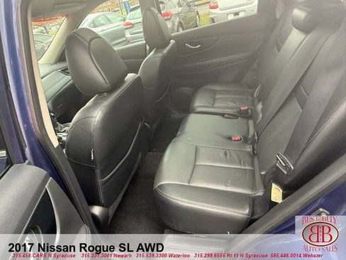 Used 2017 Nissan Rogue SL w/ SL Premium Package image 11