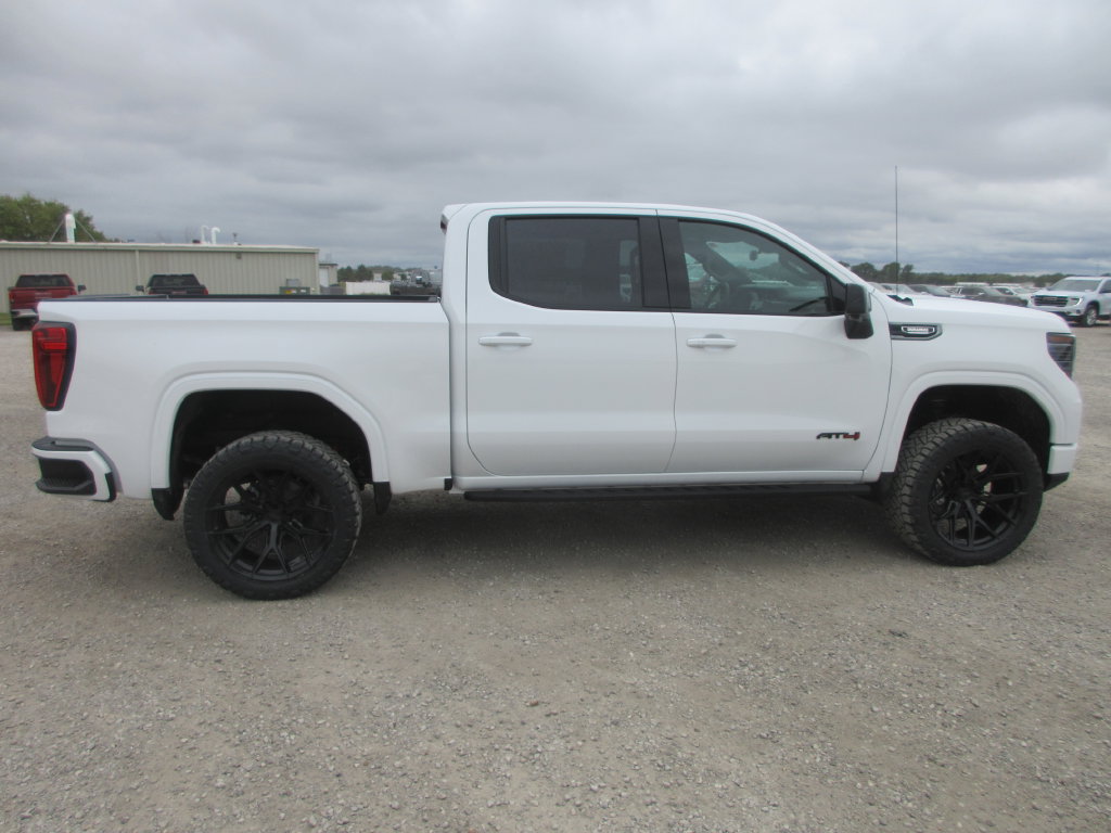 New 2026 GMC Sierra 1500 AT4 w/ AT4 Premium Package AWD/4WD image 3
