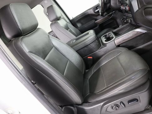 Used 2022 Chevrolet Silverado 2500 LTZ w/ LTZ Convenience Package image 31