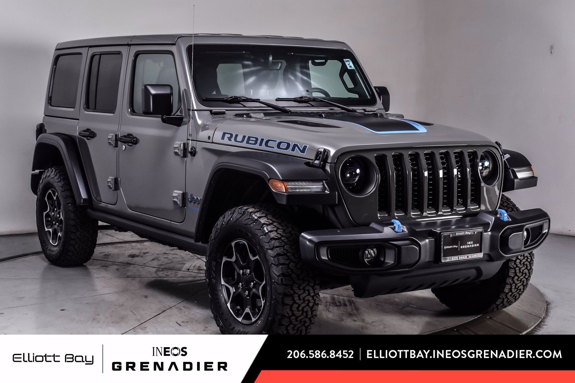Used 2023 Jeep Wrangler Unlimited Rubicon 4xe w/ Cold Weather Group AWD/4WD image 1