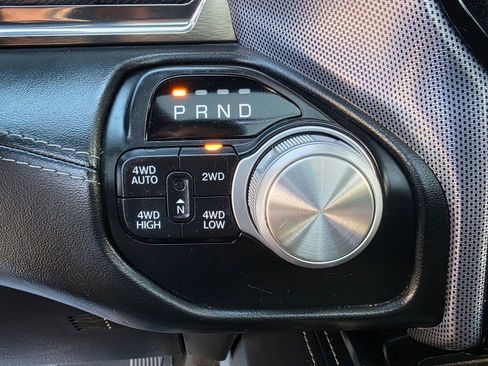 Used 2019 RAM 1500 Limited image 19