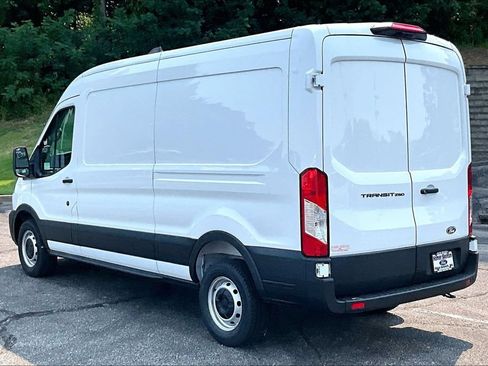 New 2026 Ford Transit 250 148 Medium Roof w/ Load Area Protection Package RWD image 3