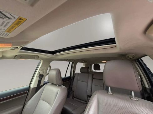 Used 2012 Lexus GX 460 w/ Comfort Plus Pkg AWD/4WD image 24