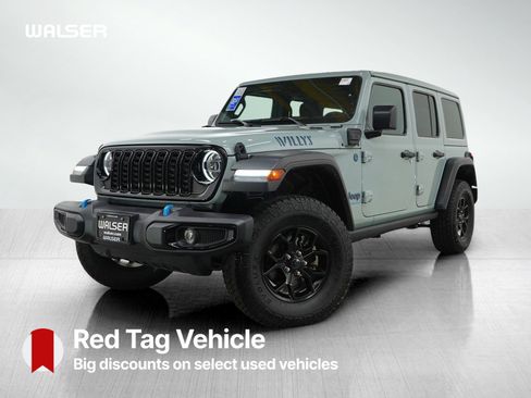 Used 2024 Jeep Wrangler Unlimited image 1