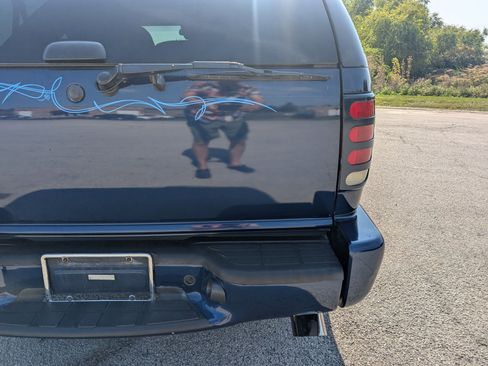 Used 2004 Chevrolet Blazer LS w/ Preferred Equipment Group image 41