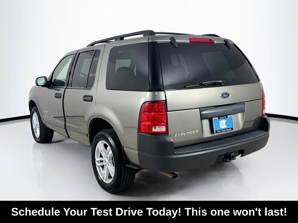 Used 2004 Ford Explorer XLS RWD image 5