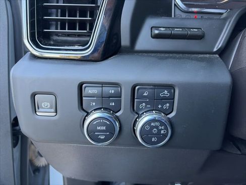 Used 2024 GMC Sierra 1500 AT4X w/ AT4X AEV Edition image 15