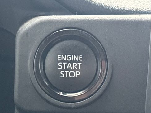 Used 2024 Toyota Tacoma SR5 image 17