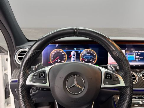 Used 2018 Mercedes-Benz E 63 AMG S image 22