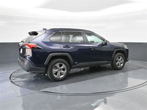 Certified 2025 Toyota RAV4 XLE image 15