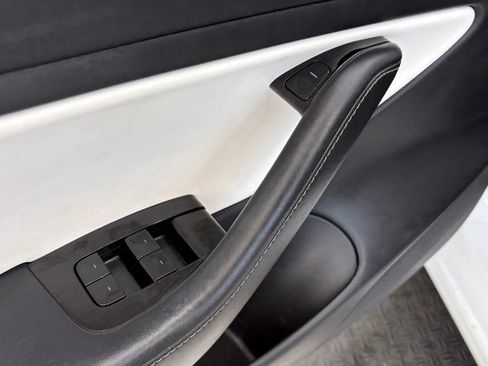 Used 2018 Tesla Model 3 Performance AWD/4WD image 16