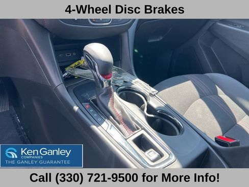 Used 2022 Chevrolet Equinox RS FWD image 34