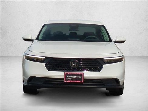 Used 2023 Honda Accord LX image 2