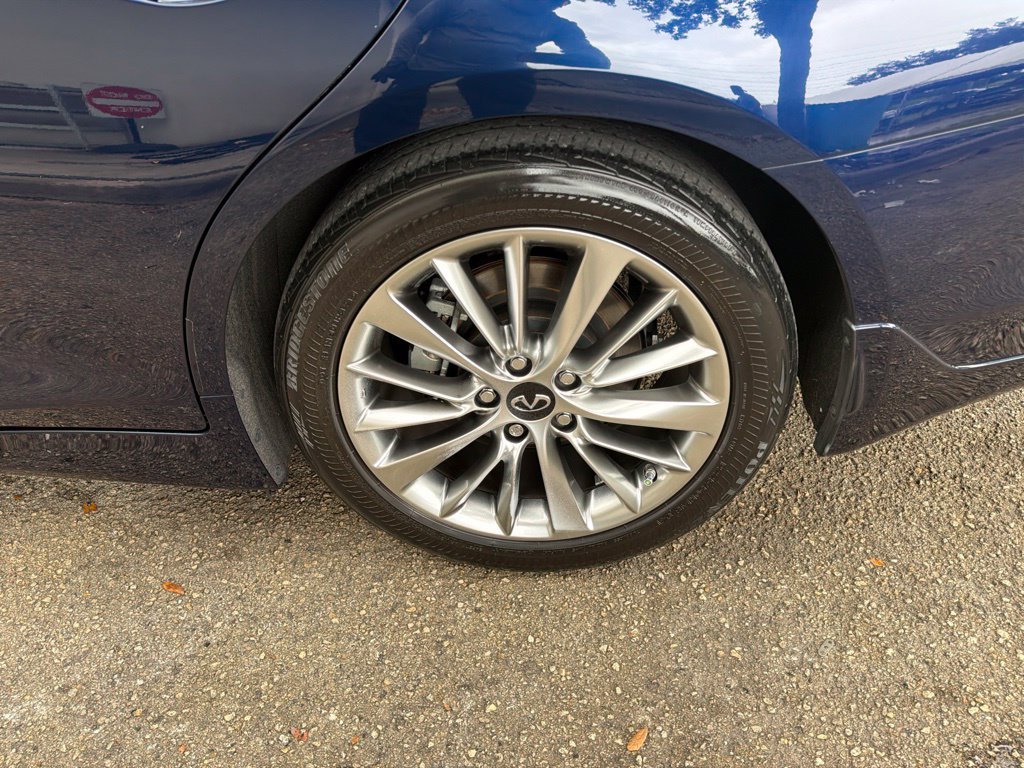 Used 2022 INFINITI Q50 Luxe w/ Cargo Package RWD image 21