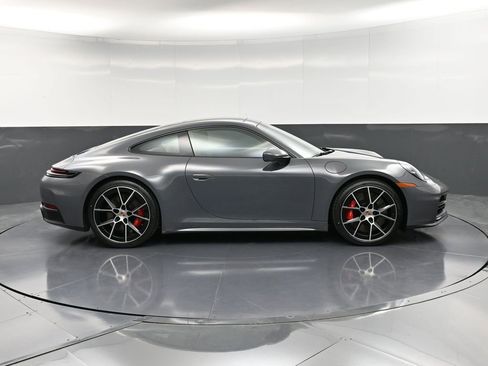 New 2026 Porsche 911 Carrera 4S AWD/4WD image 9