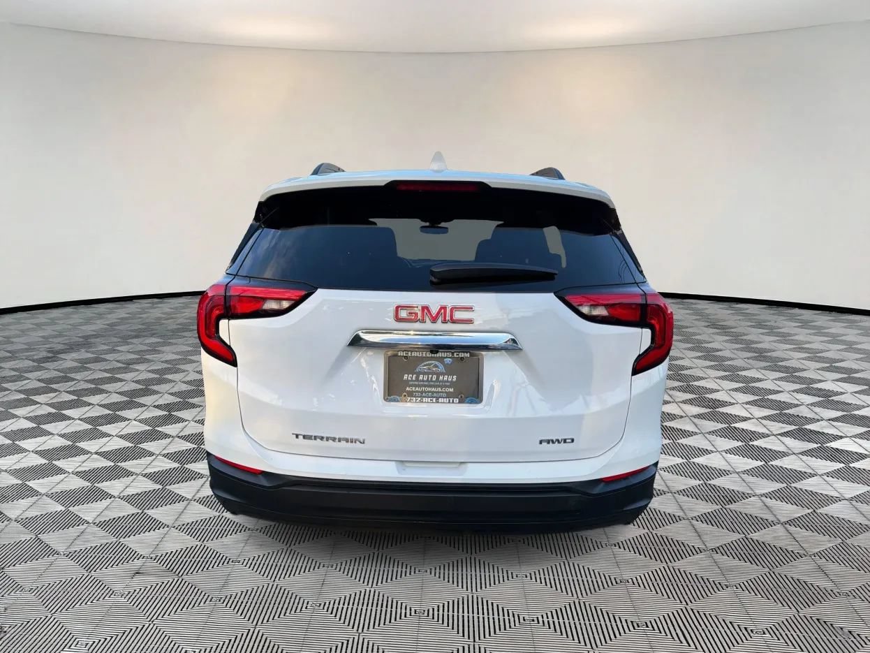 Used 2019 GMC Terrain SLE w/ Driver Convenience Package AWD/4WD image 6