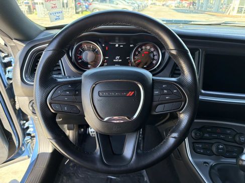 Used 2021 Dodge Challenger R/T Scat Pack image 7