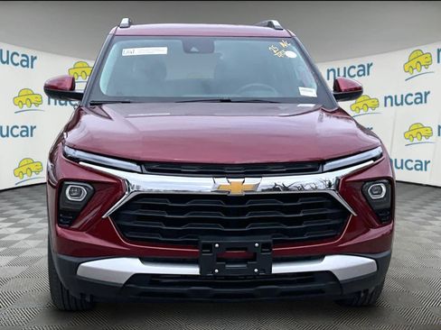 Used 2025 Chevrolet TrailBlazer LT w/ Convenience Package image 2