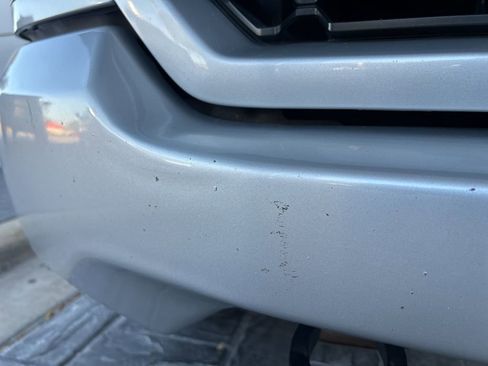 Used 2018 Chevrolet Silverado 1500 Custom w/ Custom Value Package image 4