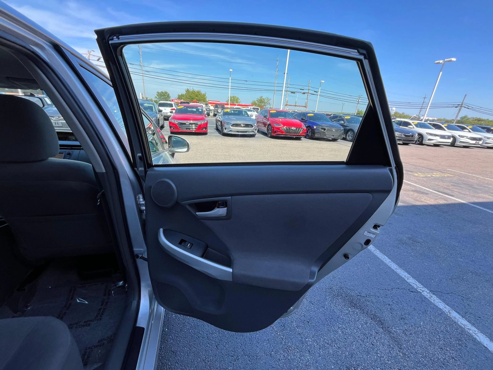 Used 2010 Toyota Prius Three FWD image 45