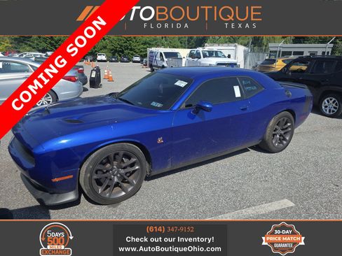 Used 2022 Dodge Challenger R/T Scat Pack w/ Driver Convenience Group RWD image 1