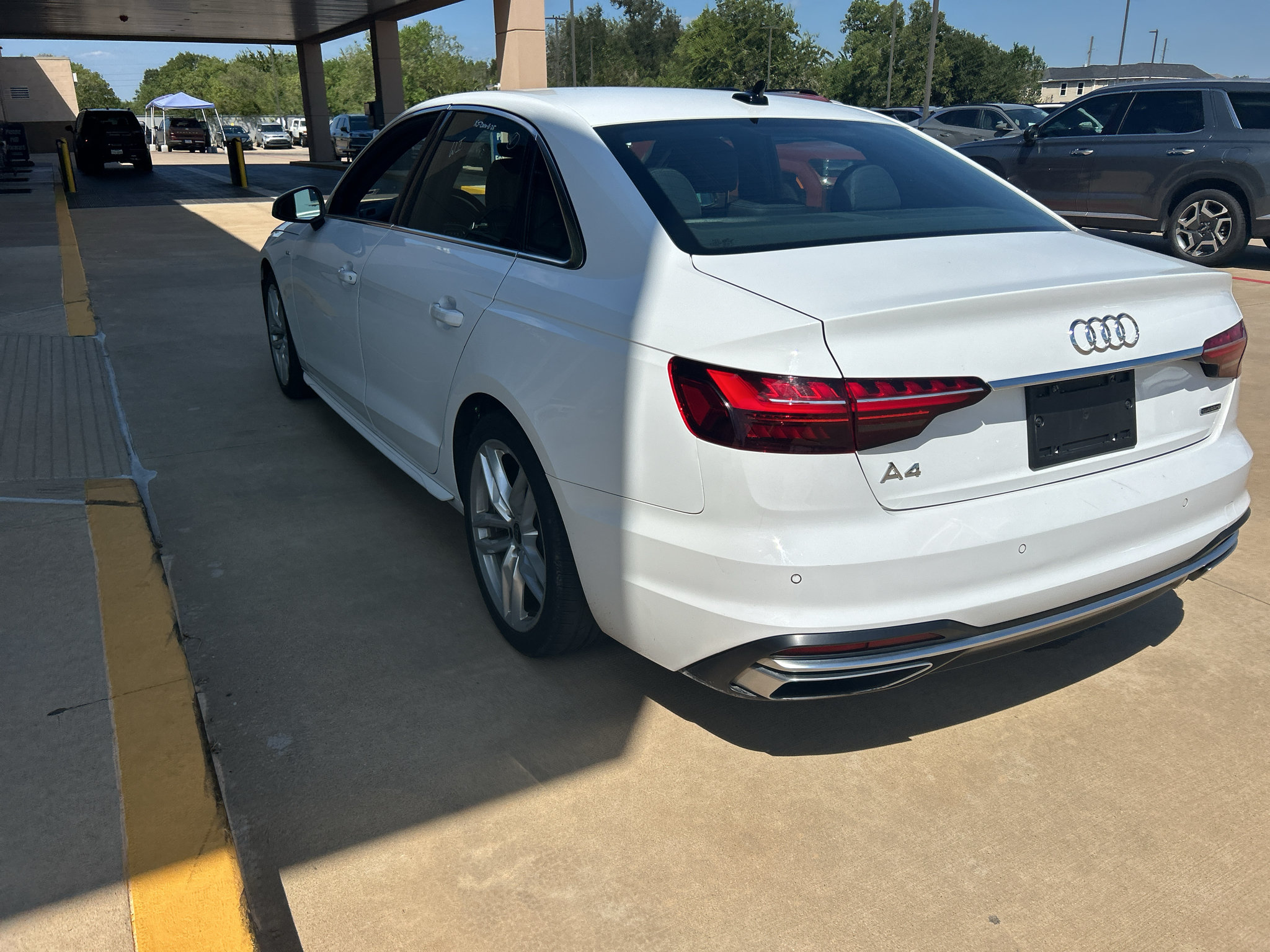Used 2024 Audi A4 2.0T Premium Plus AWD/4WD image 8