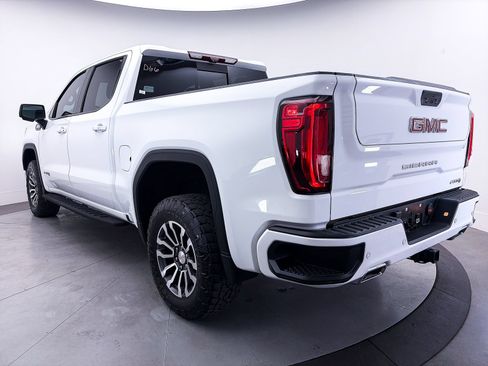 Used 2021 GMC Sierra 1500 AT4 w/ AT4 Premium Package AWD/4WD image 15