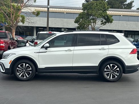 Used 2022 Volkswagen Tiguan S FWD image 8